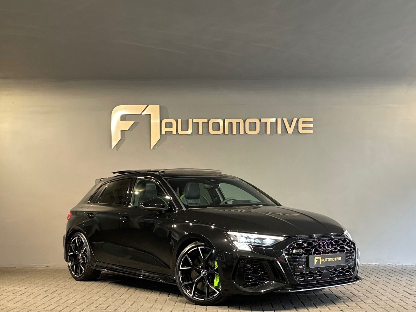 Audi RS3 Sportback 2.5 TFSI Quattro Pano|Ceramic|HuD|B&O|Memory