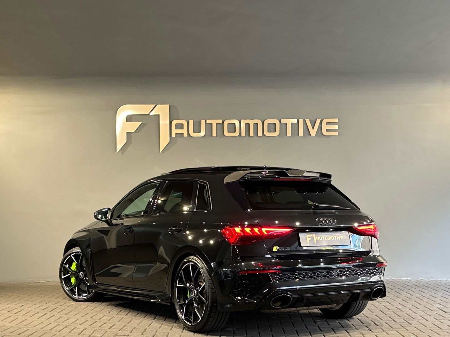 Audi RS3 Sportback 2.5 TFSI Quattro Pano|Ceramic|HuD|B&O|Memory