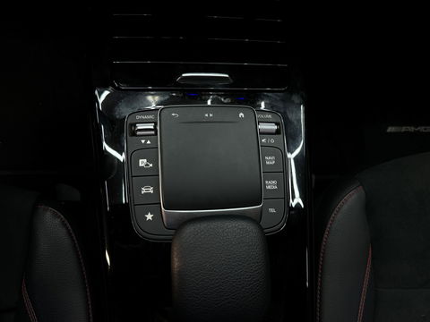 Mercedes-Benz CLA-Klasse 250 AMG Pano|Sfeer|Night|Burmes|BTW