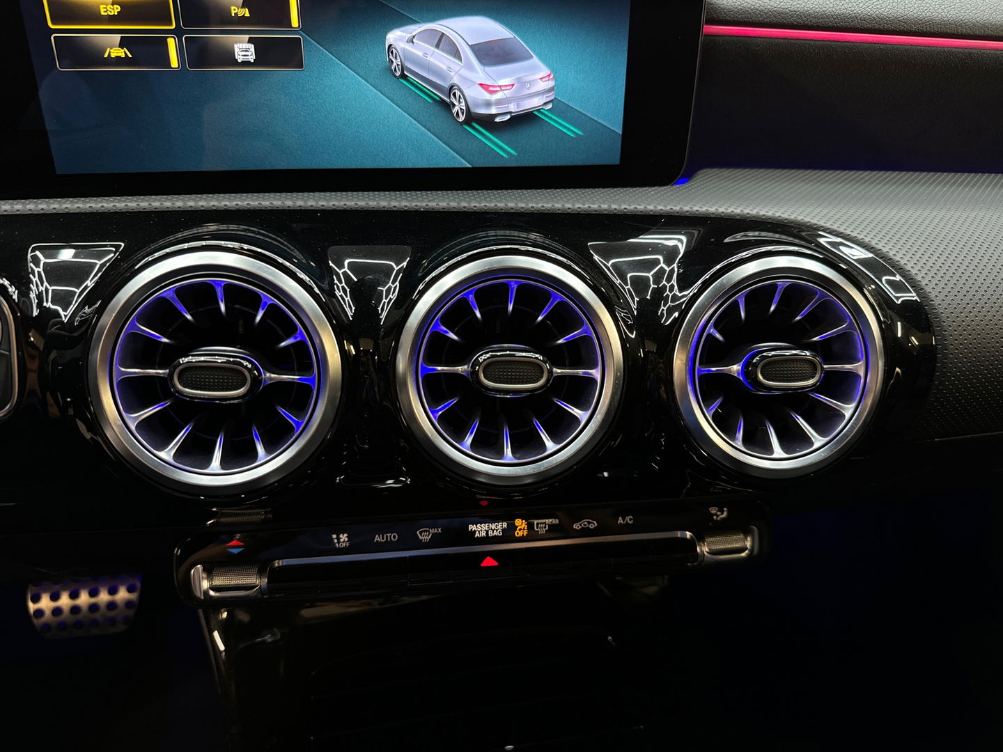 Mercedes-Benz CLA-Klasse 250 AMG Pano|Sfeer|Night|Burmes|BTW
