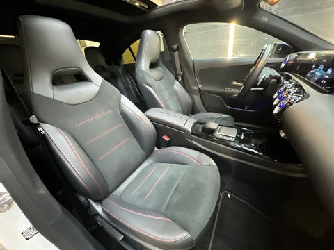 Mercedes-Benz CLA-Klasse 250 AMG Pano|Sfeer|Night|Burmes|BTW