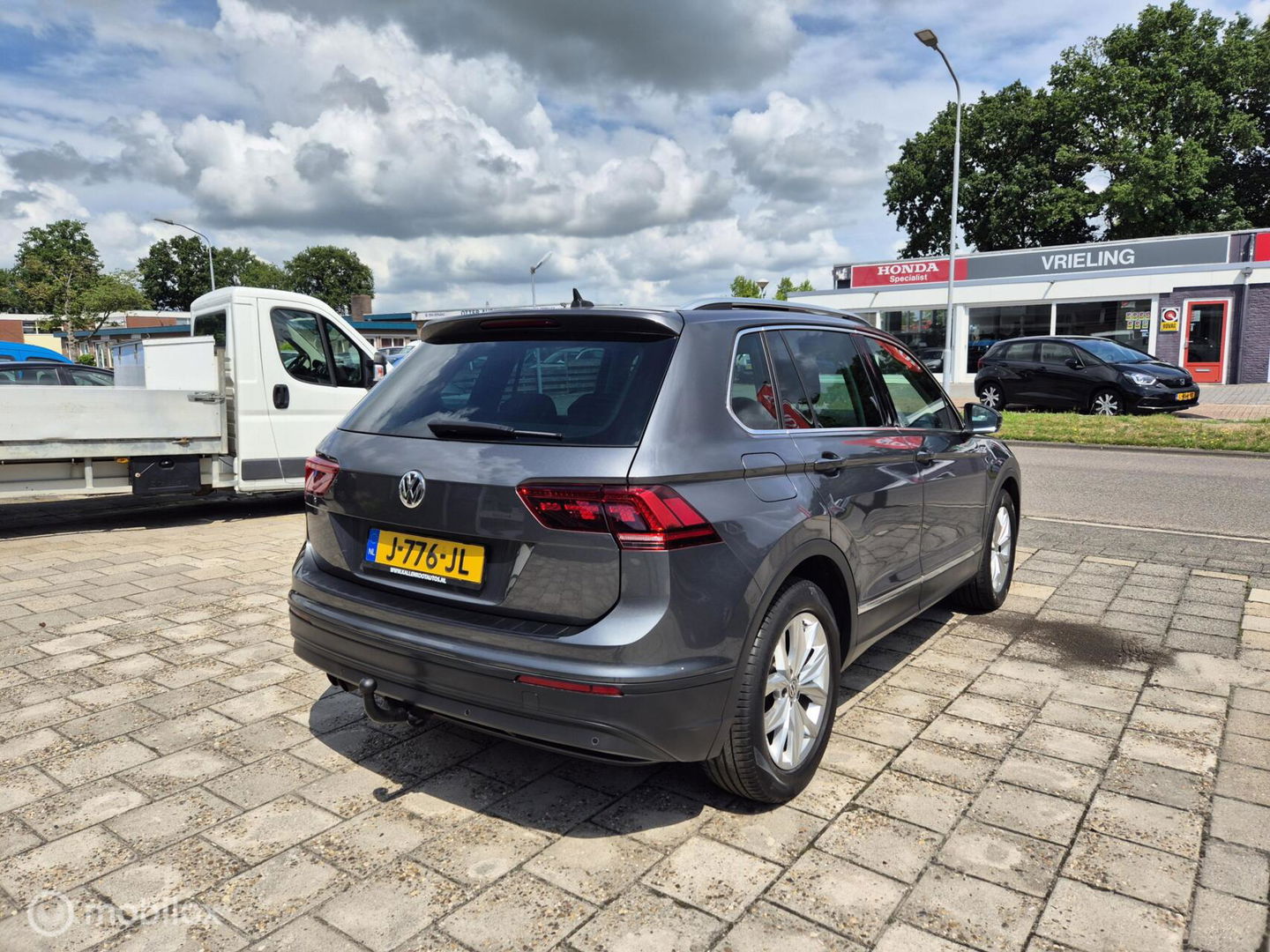 Volkswagen Tiguan 1.5 TSI Pano, Massage, Trekhaak, E-Klep