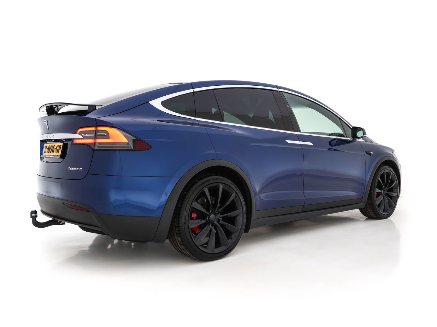 Tesla Model X Performance Ludicrous [ 3-Fase ] Aut. *PANO-WINDOW | AUTO-PILOT | LUXURY-LEATHER |TOP-VIEW | NAVI-FULLMAP | FULL-LED | AIR-SUSPENSION | DIGI-COCKPIT | KEYLESS | CAMERA | DAB+ | HEATED-COMFORTSEATS | TOWBAR | 22''ALU*
