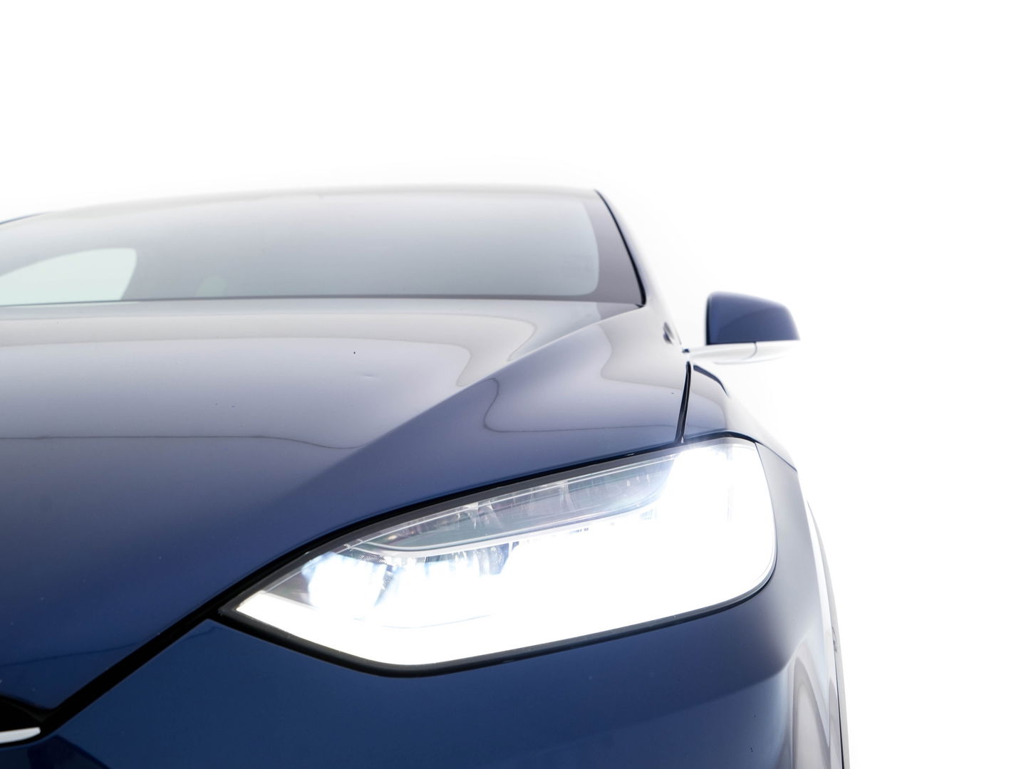 Tesla Model X Performance Ludicrous [ 3-Fase ] Aut. *PANO-WINDOW | AUTO-PILOT | LUXURY-LEATHER |TOP-VIEW | NAVI-FULLMAP | FULL-LED | AIR-SUSPENSION | DIGI-COCKPIT | KEYLESS | CAMERA | DAB+ | HEATED-COMFORTSEATS | TOWBAR | 22''ALU*