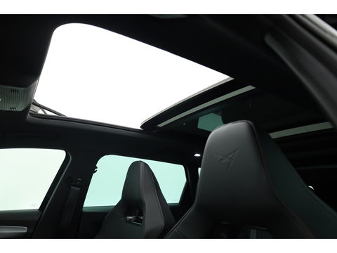 CUPRA Leon Sportstourer 1.4 e-Hybrid | Pano | Adapt. Cruise | Camera | Keyless | Memory seat | Apple CarPlay