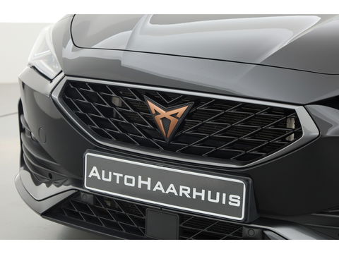 CUPRA Leon Sportstourer 1.4 e-Hybrid | Pano | Adapt. Cruise | Camera | Keyless | Memory seat | Apple CarPlay