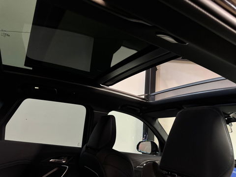 BMW X1 SDrive20i M-Pakket PANO KEYLESS