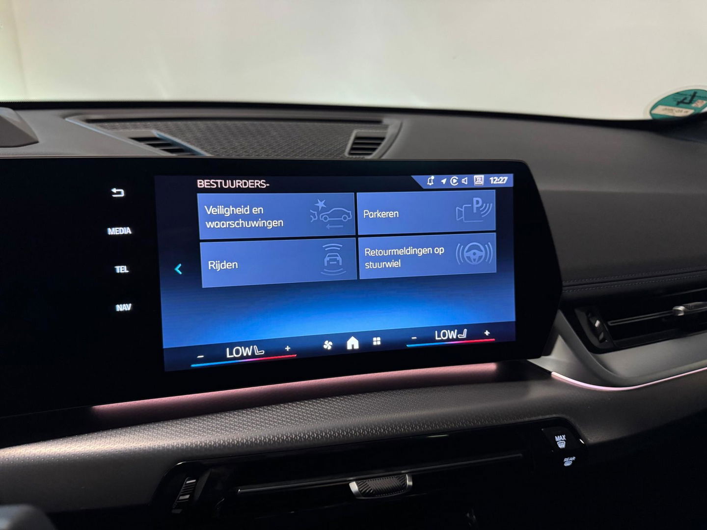 BMW X1 SDrive20i M-Pakket PANO KEYLESS