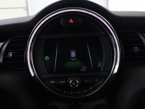 MINI Cooper 1.5 Chili | Stoelverwarming | Carplay | Full LED | Climate control | Half leder | Navigatie | Parkeerhulp | Cruise control | Bluetooth
