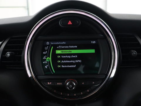 MINI Cooper 1.5 Chili | Stoelverwarming | Carplay | Full LED | Climate control | Half leder | Navigatie | Parkeerhulp | Cruise control | Bluetooth