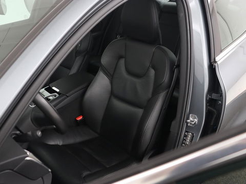 Volvo S60 2.0 Recharge T6 Inscription | Leder | Stoel & stuurverwarming | Camera | Harman/Kardon | Adaptive cruise | Carplay | Keyless | Memory | Navigatie | Parkeerhulp | Dodehoek detectie | Full LED