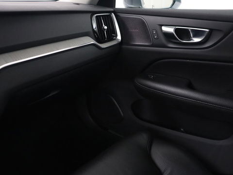Volvo S60 2.0 Recharge T6 Inscription | Leder | Stoel & stuurverwarming | Camera | Harman/Kardon | Adaptive cruise | Carplay | Keyless | Memory | Navigatie | Parkeerhulp | Dodehoek detectie | Full LED