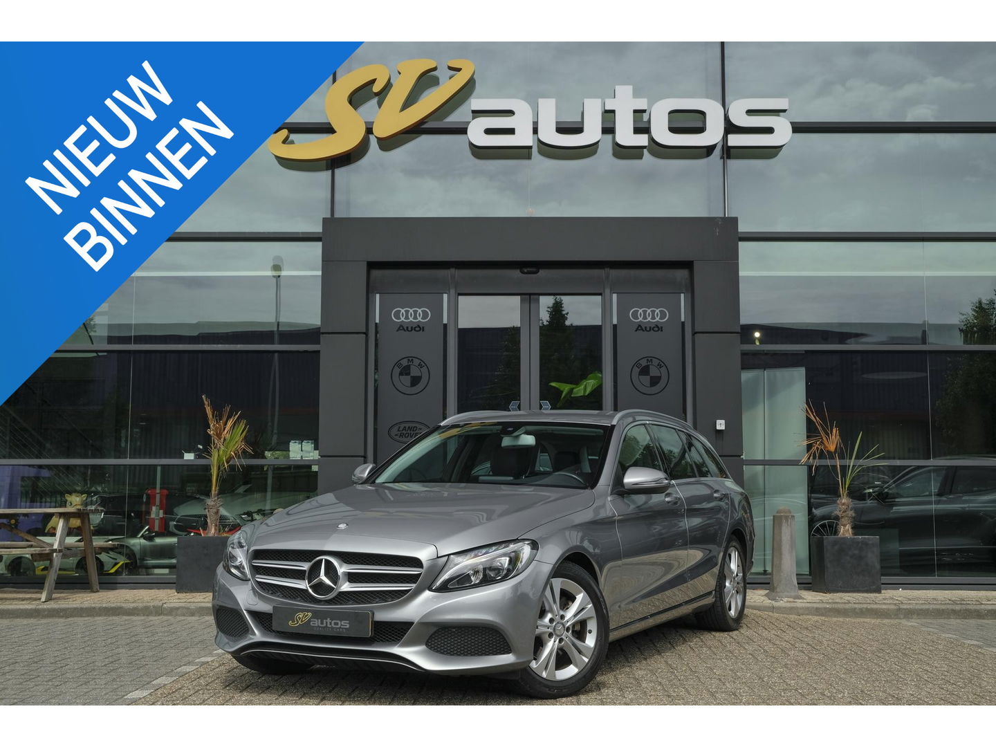 Mercedes-Benz C-Klasse Estate C200 184pk Automaat Ambition Leder Navigatie Camera Trekhaak Elektrische klep 17" LMV