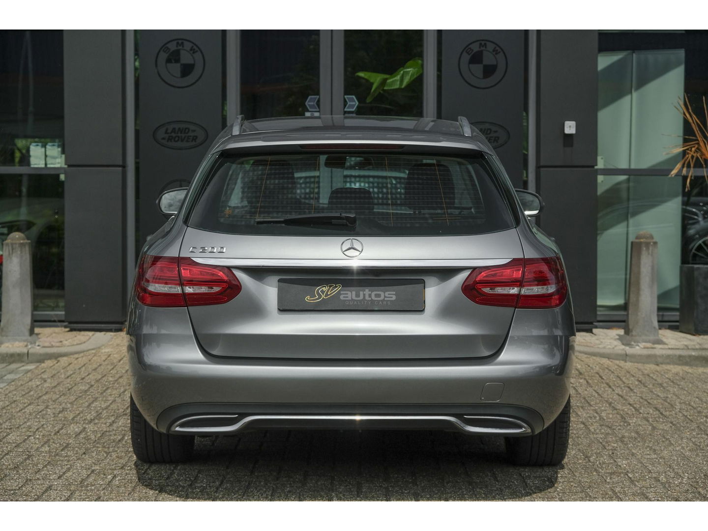 Mercedes-Benz C-Klasse Estate C200 184pk Automaat Ambition Leder Navigatie Camera Trekhaak Elektrische klep 17" LMV