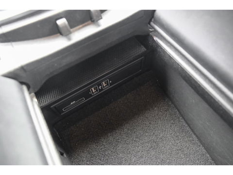 Mercedes-Benz C-Klasse Estate C200 184pk Automaat Ambition Leder Navigatie Camera Trekhaak Elektrische klep 17" LMV