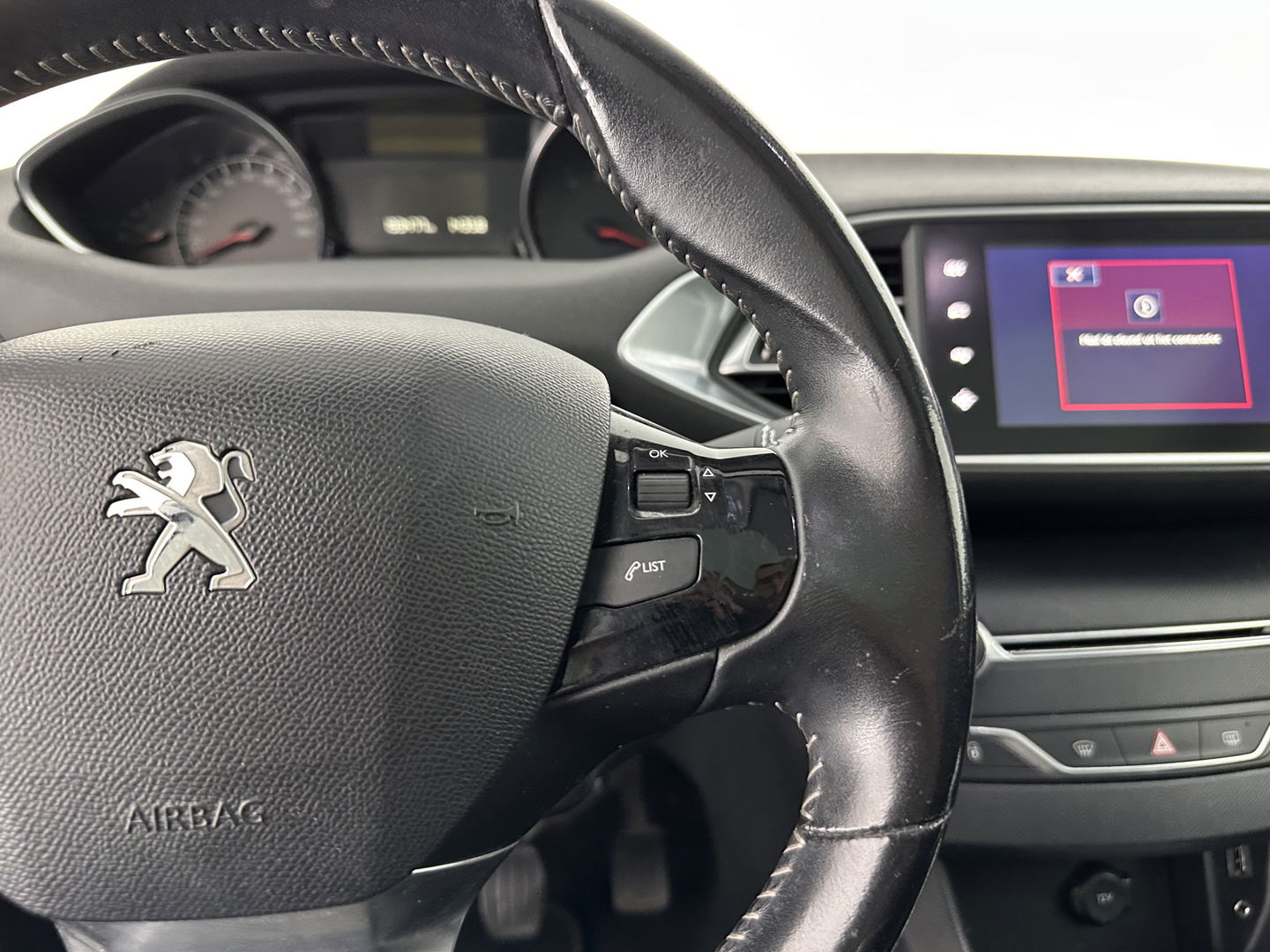 Peugeot 308 SW 1.6 BlueHDI Blue Lease Executive Pack *PANO | NAVI-FULLMAP | COMFORT-SEATS | CAMERA | ECC | PDC | CRUISE | 16''ALU*