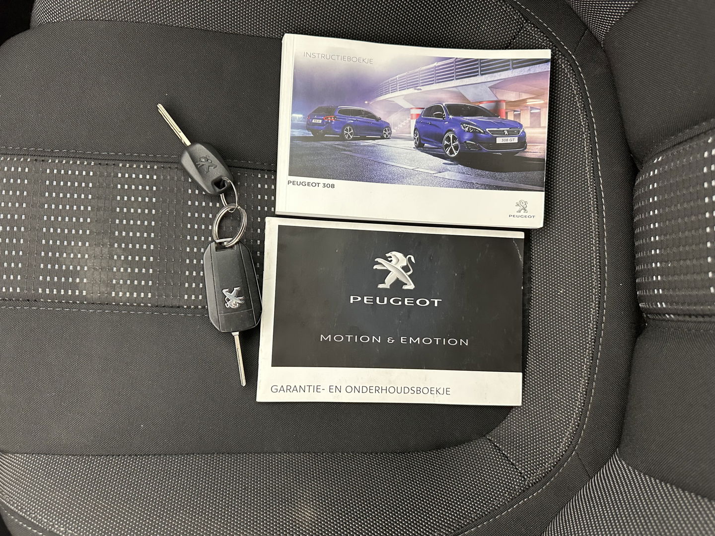 Peugeot 308 SW 1.6 BlueHDI Blue Lease Executive Pack *PANO | NAVI-FULLMAP | COMFORT-SEATS | CAMERA | ECC | PDC | CRUISE | 16''ALU*
