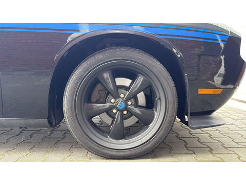 Dodge Challenger 5.7 V8 Hemi Mopar10 Collector's item