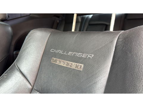 Dodge Challenger 5.7 V8 Hemi Mopar10 Collector's item