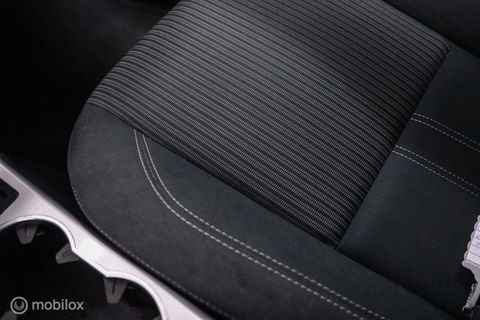 Ford C-MAX 1.6 EcoBoost Lease Titanium 150 pk | Trekhaak | Camera | Climate | Dealer onderhouden |