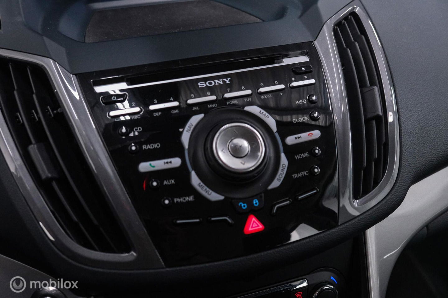 Ford C-MAX 1.6 EcoBoost Lease Titanium 150 pk | Trekhaak | Camera | Climate | Dealer onderhouden |