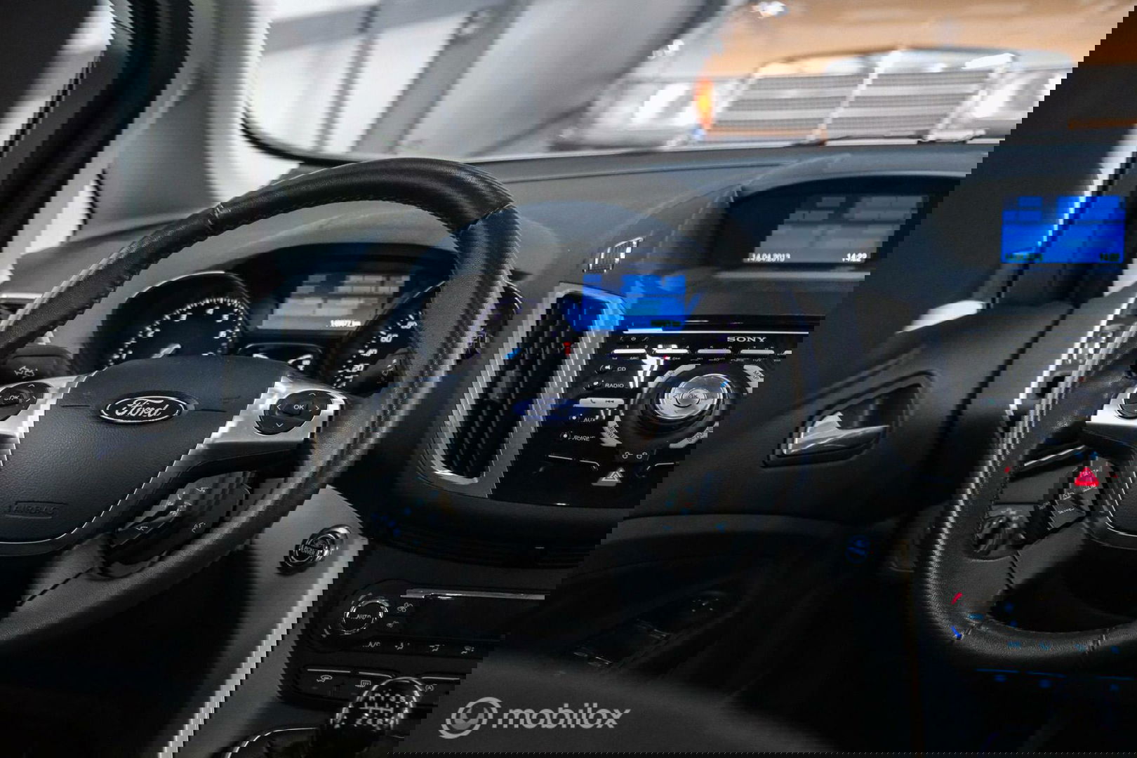 Ford C-MAX 1.6 EcoBoost Lease Titanium 150 pk | Trekhaak | Camera | Climate | Dealer onderhouden |