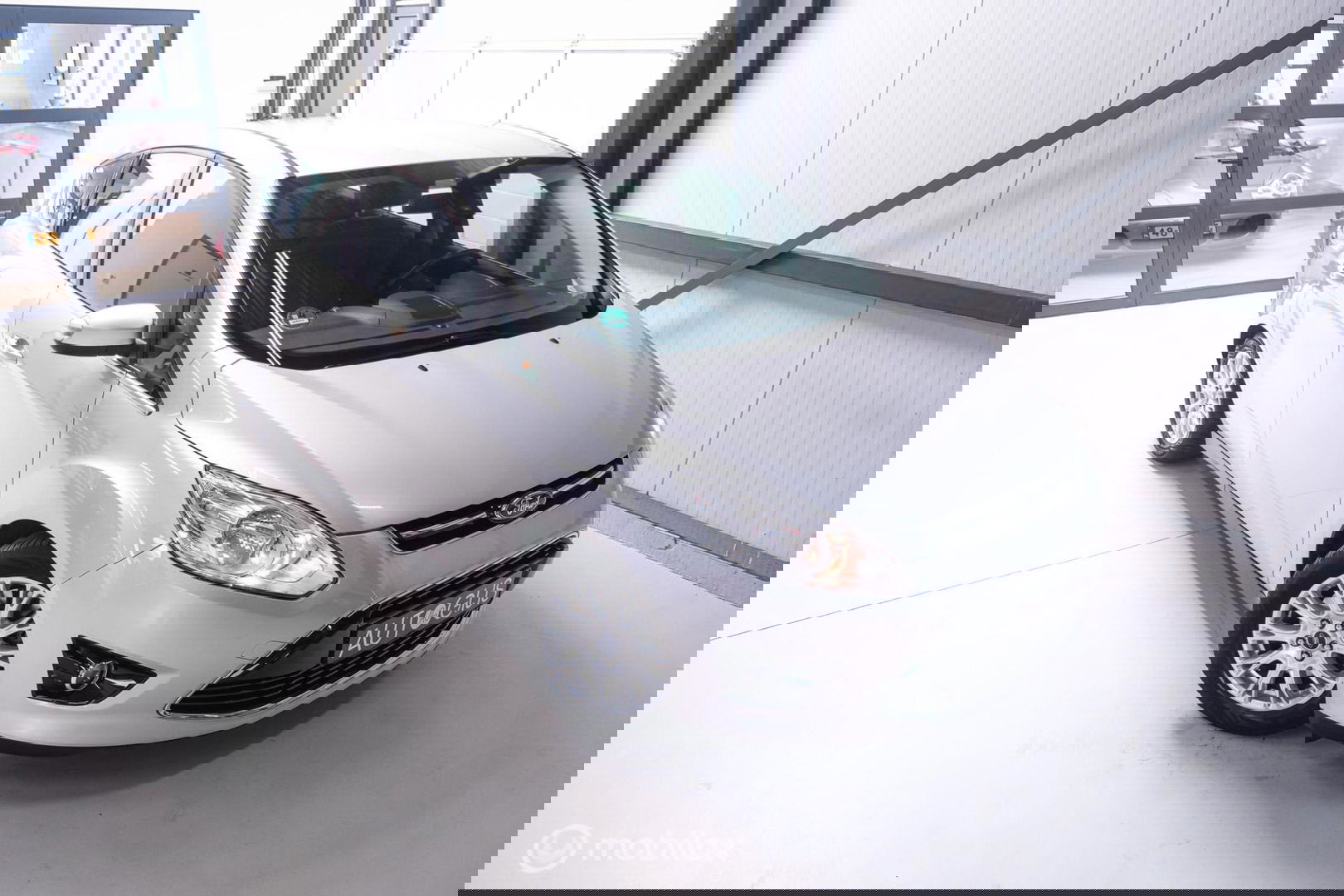 Ford C-MAX 1.6 EcoBoost Lease Titanium 150 pk | Trekhaak | Camera | Climate | Dealer onderhouden |