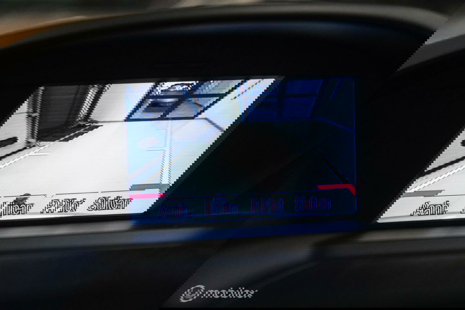 Ford C-MAX 1.6 EcoBoost Lease Titanium 150 pk | Trekhaak | Camera | Climate | Dealer onderhouden |