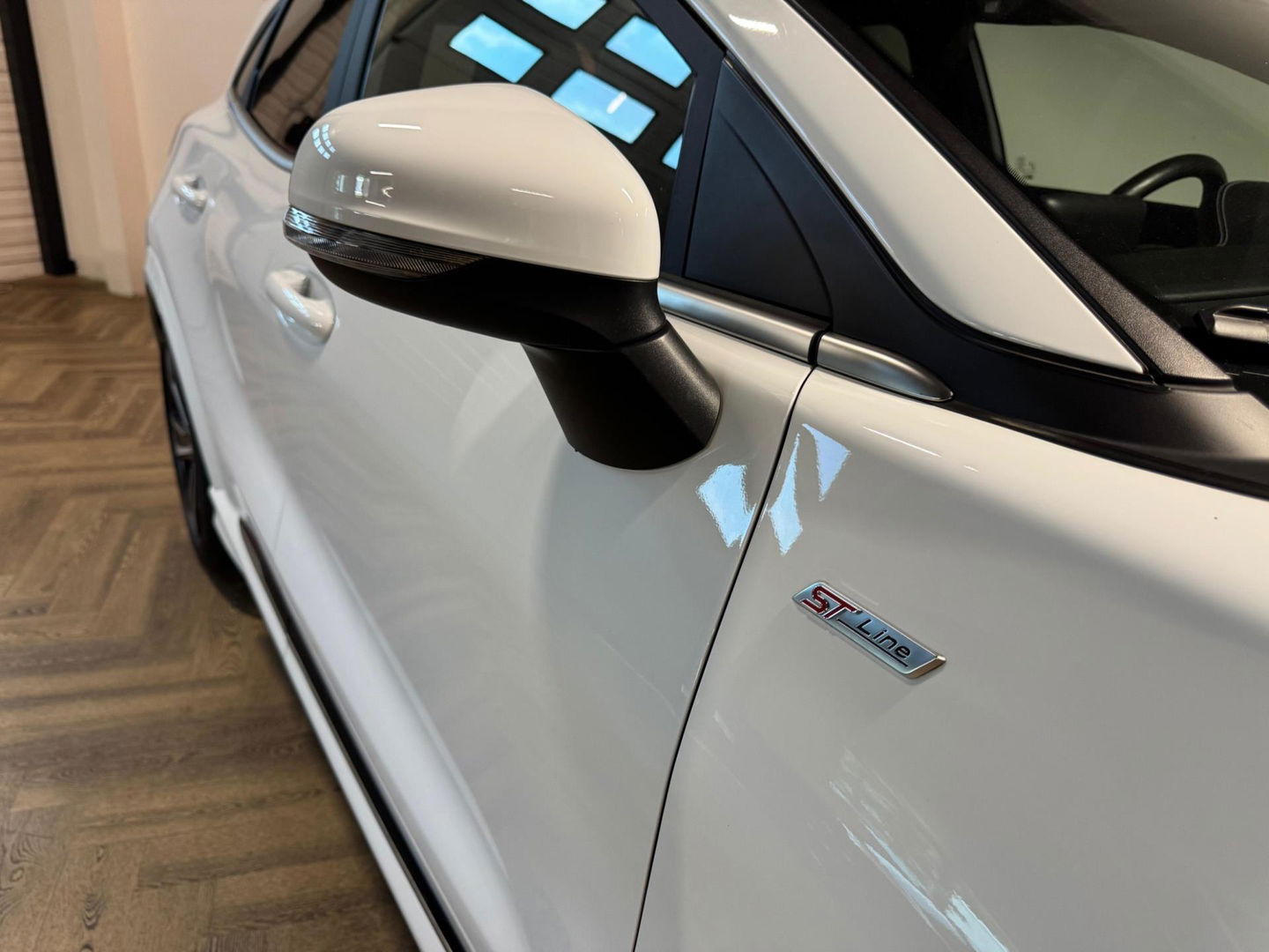 Ford Puma 1.0 EcoBoost Hybrid ST-Line X PANO KEYLESS