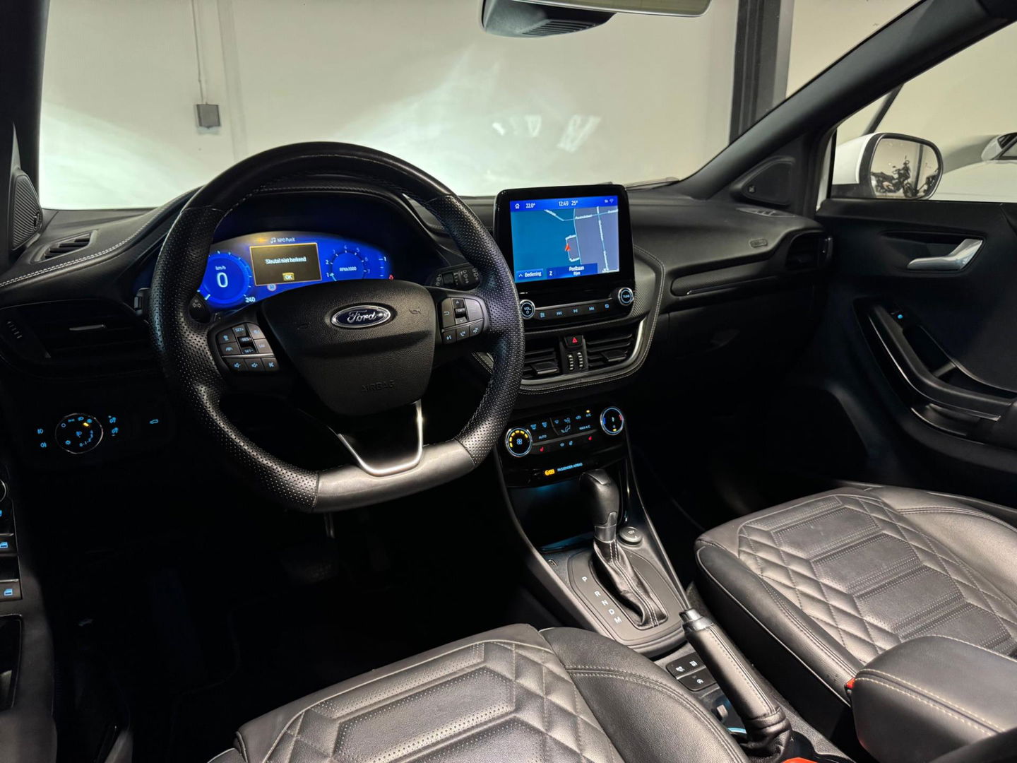 Ford Puma 1.0 EcoBoost Hybrid ST-Line X PANO KEYLESS