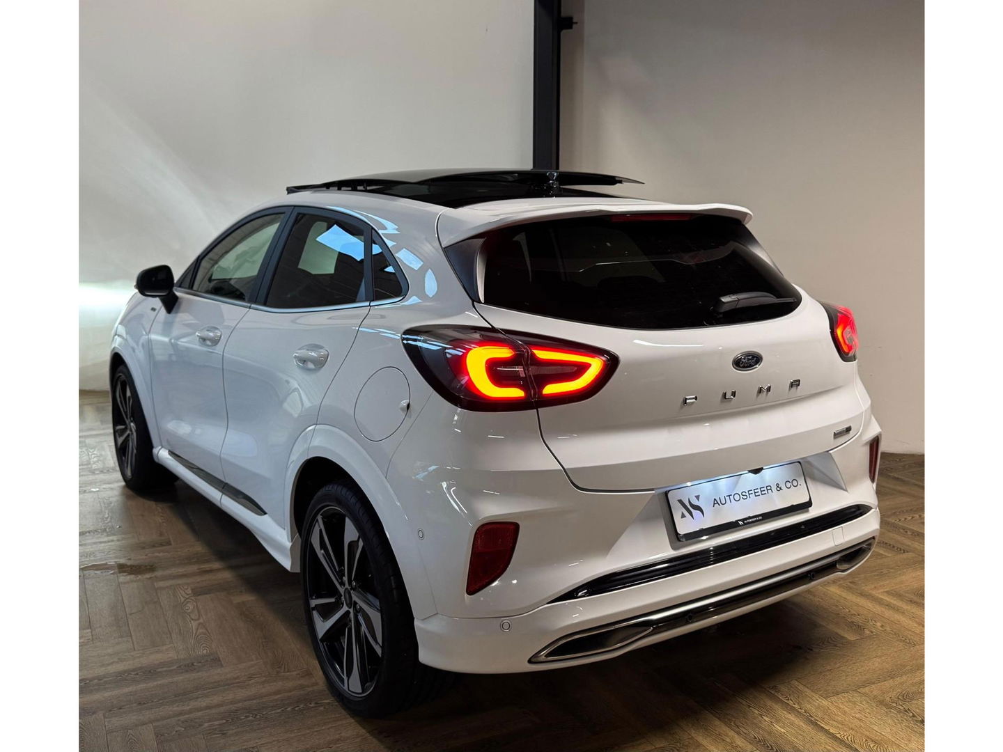 Ford Puma 1.0 EcoBoost Hybrid ST-Line X PANO KEYLESS