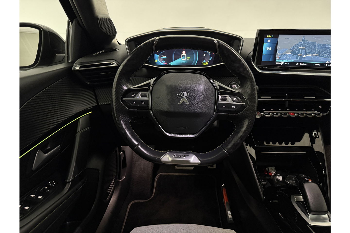 Peugeot e-208 EV GT 50 kWh 136PK 360 Camera Pano Sfeer ACC LED Carplay Clima Virtual Trekhaak Navi 17"LMV