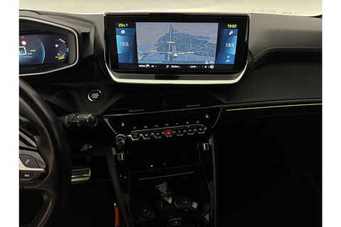 Peugeot e-208 EV GT 50 kWh 136PK 360 Camera Pano Sfeer ACC LED Carplay Clima Virtual Trekhaak Navi 17"LMV