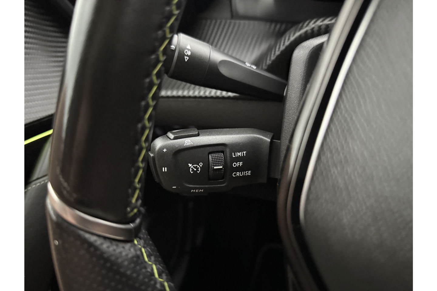 Peugeot e-208 EV GT 50 kWh 136PK 360 Camera Pano Sfeer ACC LED Carplay Clima Virtual Trekhaak Navi 17"LMV