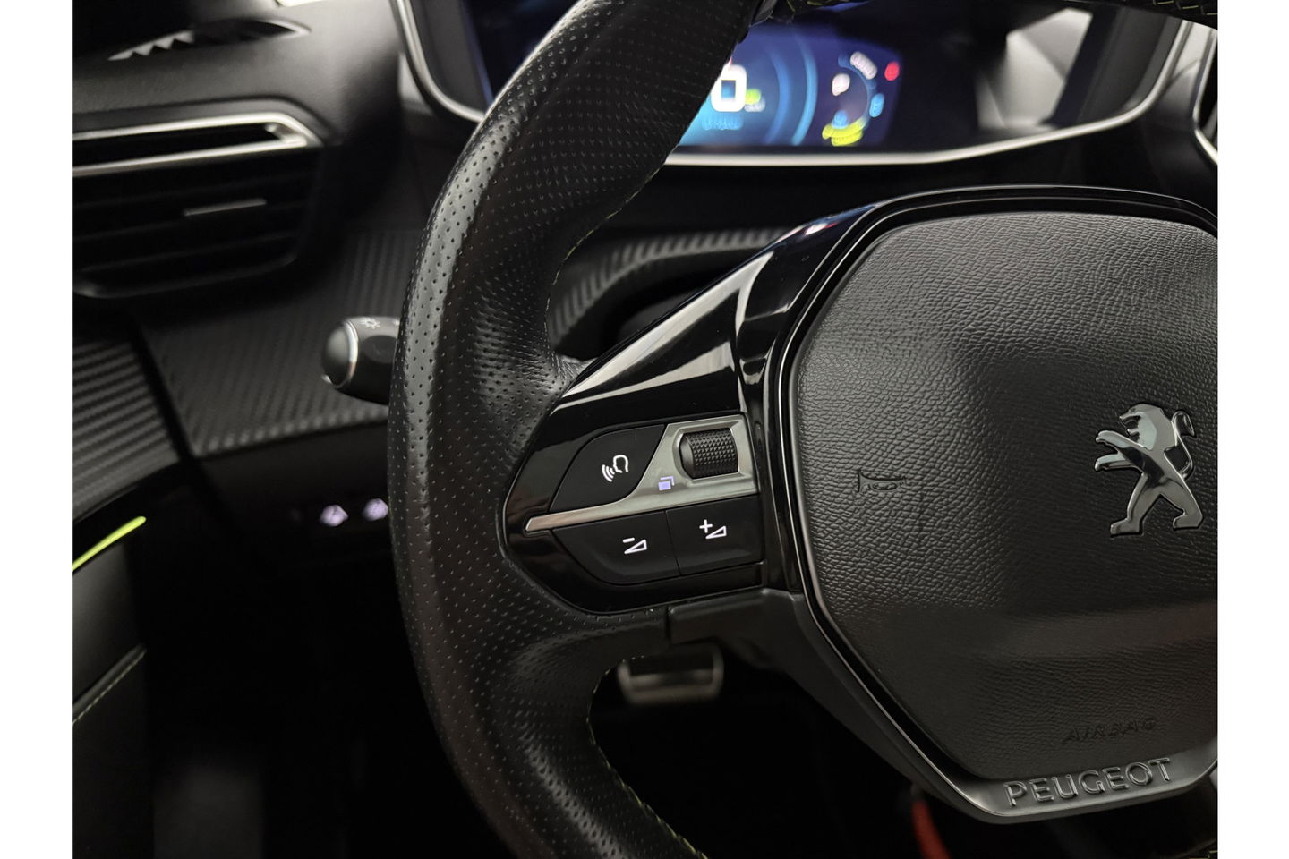 Peugeot e-208 EV GT 50 kWh 136PK 360 Camera Pano Sfeer ACC LED Carplay Clima Virtual Trekhaak Navi 17"LMV