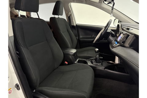 Toyota RAV4 2.0 Style 4WD 151PK Clima Cruise Camera Trekhaak 18"LMV