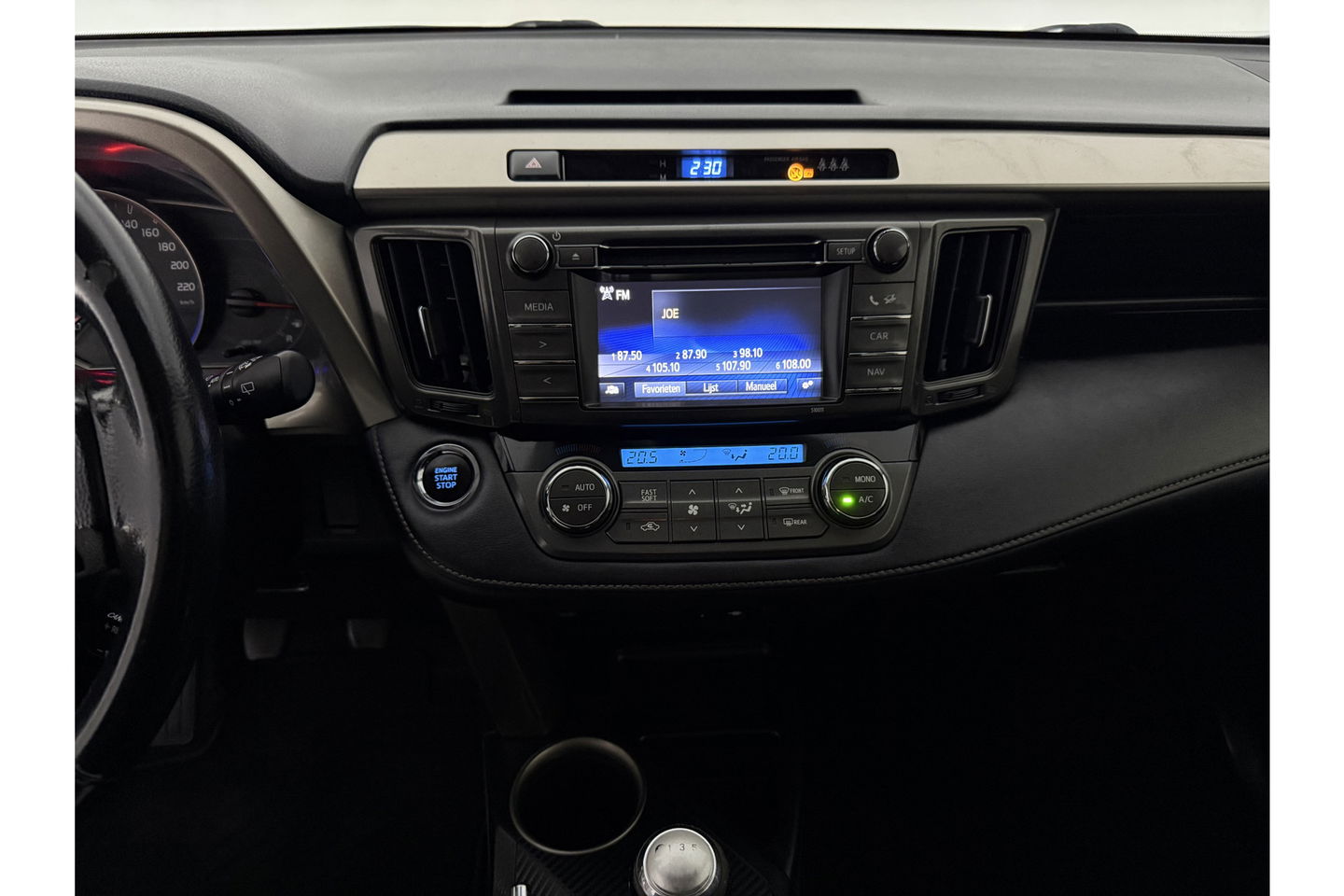 Toyota RAV4 2.0 Style 4WD 151PK Clima Cruise Camera Trekhaak 18"LMV