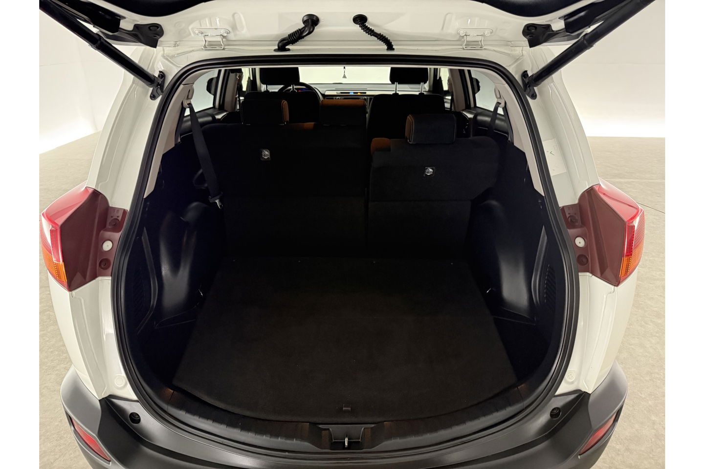 Toyota RAV4 2.0 Style 4WD 151PK Clima Cruise Camera Trekhaak 18"LMV