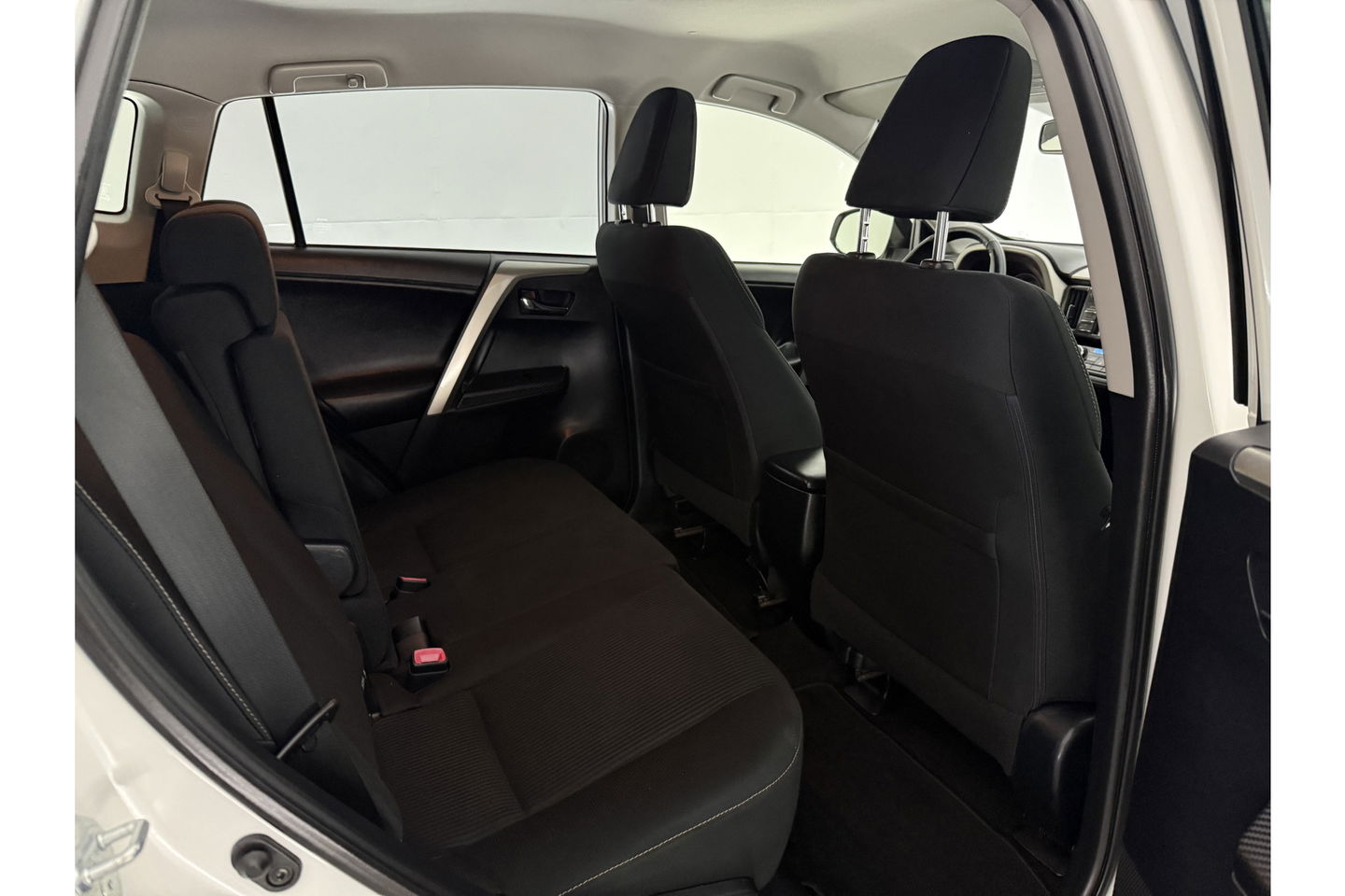 Toyota RAV4 2.0 Style 4WD 151PK Clima Cruise Camera Trekhaak 18"LMV