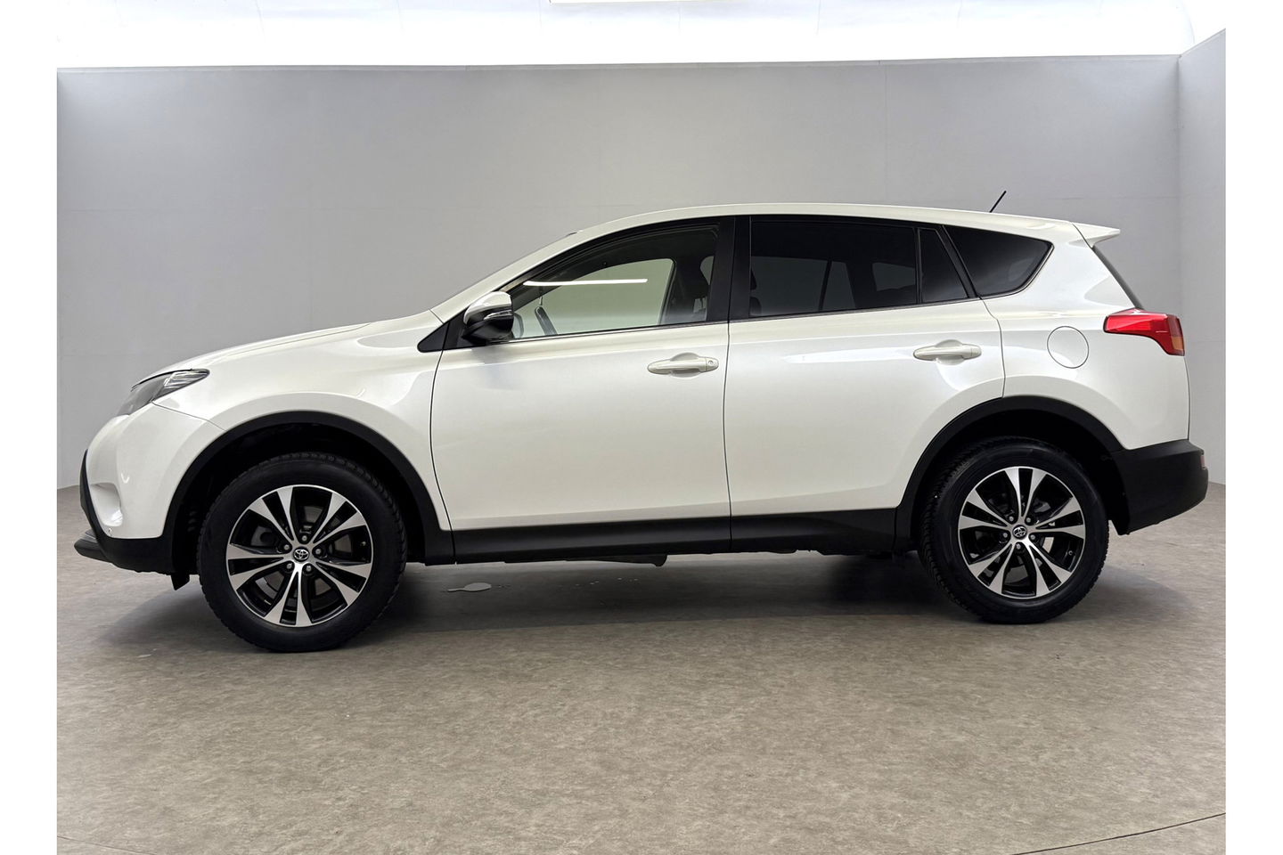 Toyota RAV4 2.0 Style 4WD 151PK Clima Cruise Camera Trekhaak 18"LMV