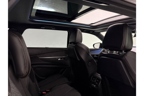 Peugeot 5008 1.2 PureTech GT-Line 7p 360 Camera Pano Sfeer Clima Cruise Carplay LED Navi Trekhaak Virtual PDC 20"LMV