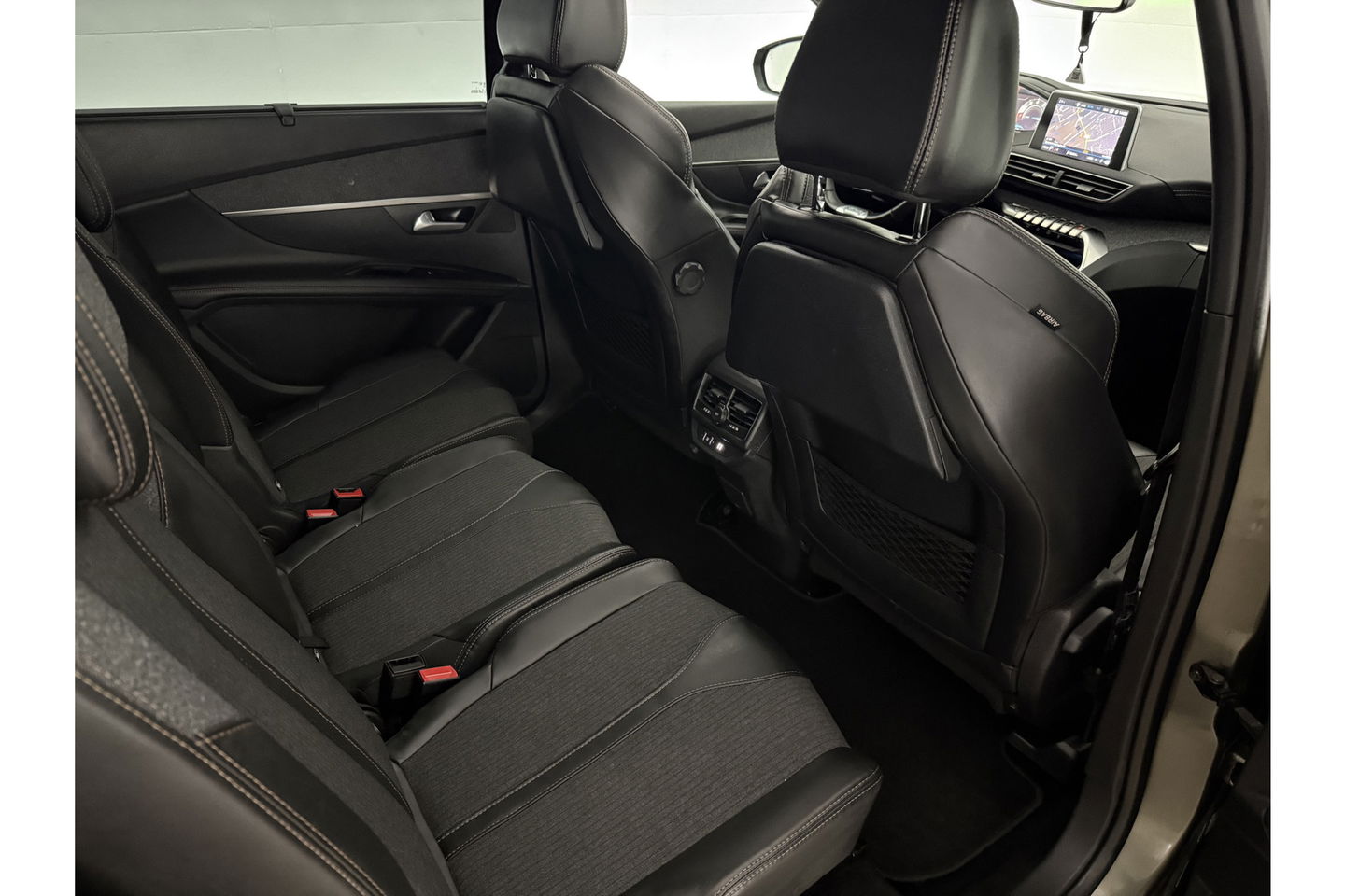 Peugeot 5008 1.2 PureTech GT-Line 7p 360 Camera Pano Sfeer Clima Cruise Carplay LED Navi Trekhaak Virtual PDC 20"LMV