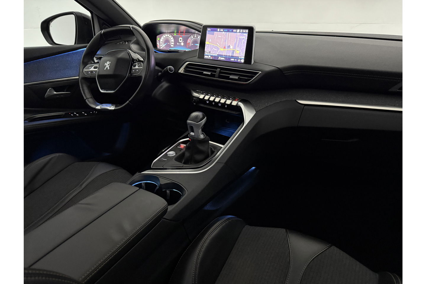 Peugeot 5008 1.2 PureTech GT-Line 7p 360 Camera Pano Sfeer Clima Cruise Carplay LED Navi Trekhaak Virtual PDC 20"LMV