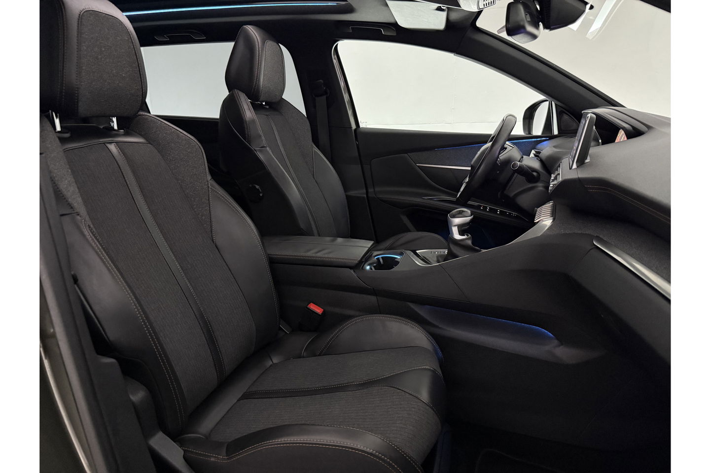 Peugeot 5008 1.2 PureTech GT-Line 7p 360 Camera Pano Sfeer Clima Cruise Carplay LED Navi Trekhaak Virtual PDC 20"LMV