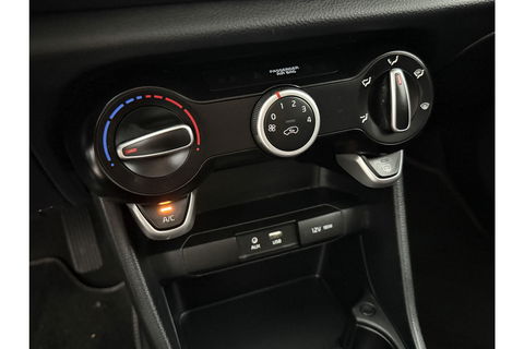 Kia Picanto 1.0 MPi GT-Line Airco Cruise Camera Carplay Navigatie LED Leder 15"LMV