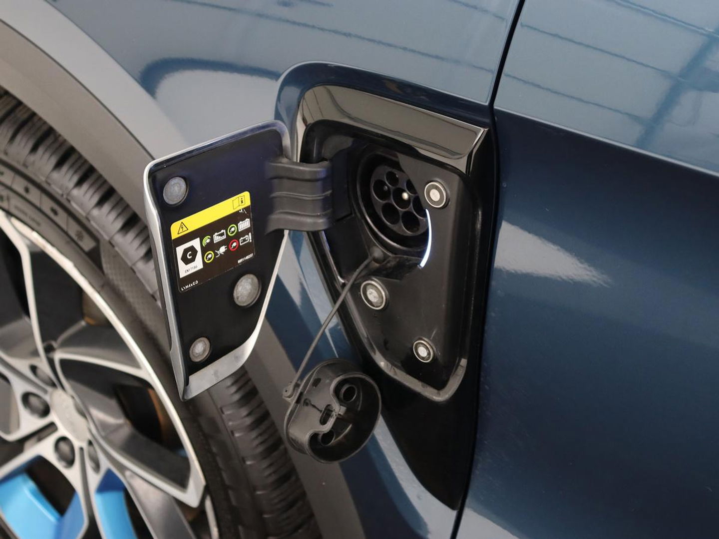 Lynk & Co 01 1.5 Plug In | Panoramadak | Infinity by Harman | 360 Camera | Adaptive cruise | Stoelverwarming | Carplay | Memory | Full LED