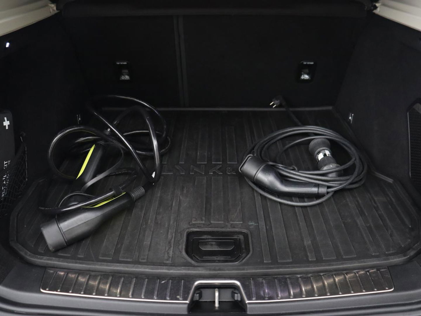 Lynk & Co 01 1.5 Plug In | Panoramadak | Infinity by Harman | 360 Camera | Adaptive cruise | Stoelverwarming | Carplay | Memory | Full LED