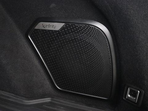 Lynk & Co 01 1.5 Plug In | Panoramadak | Infinity by Harman | 360 Camera | Adaptive cruise | Stoelverwarming | Carplay | Memory | Full LED