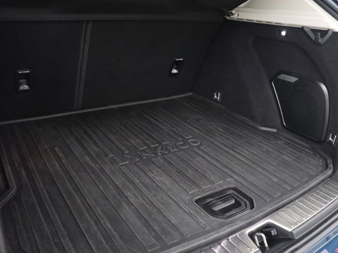 Lynk & Co 01 1.5 Plug In | Panoramadak | Infinity by Harman | 360 Camera | Adaptive cruise | Stoelverwarming | Carplay | Memory | Full LED