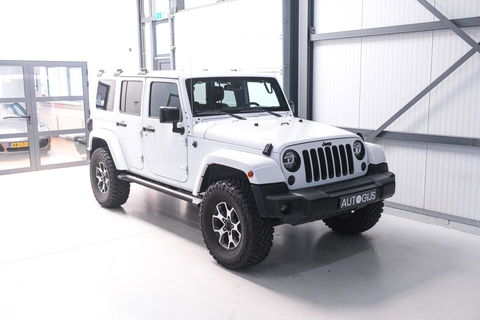 Jeep Wrangler Unlimited 3.6 | 5 persoons | Treeplanken | LED | Zeer mooi | Trekhaak |